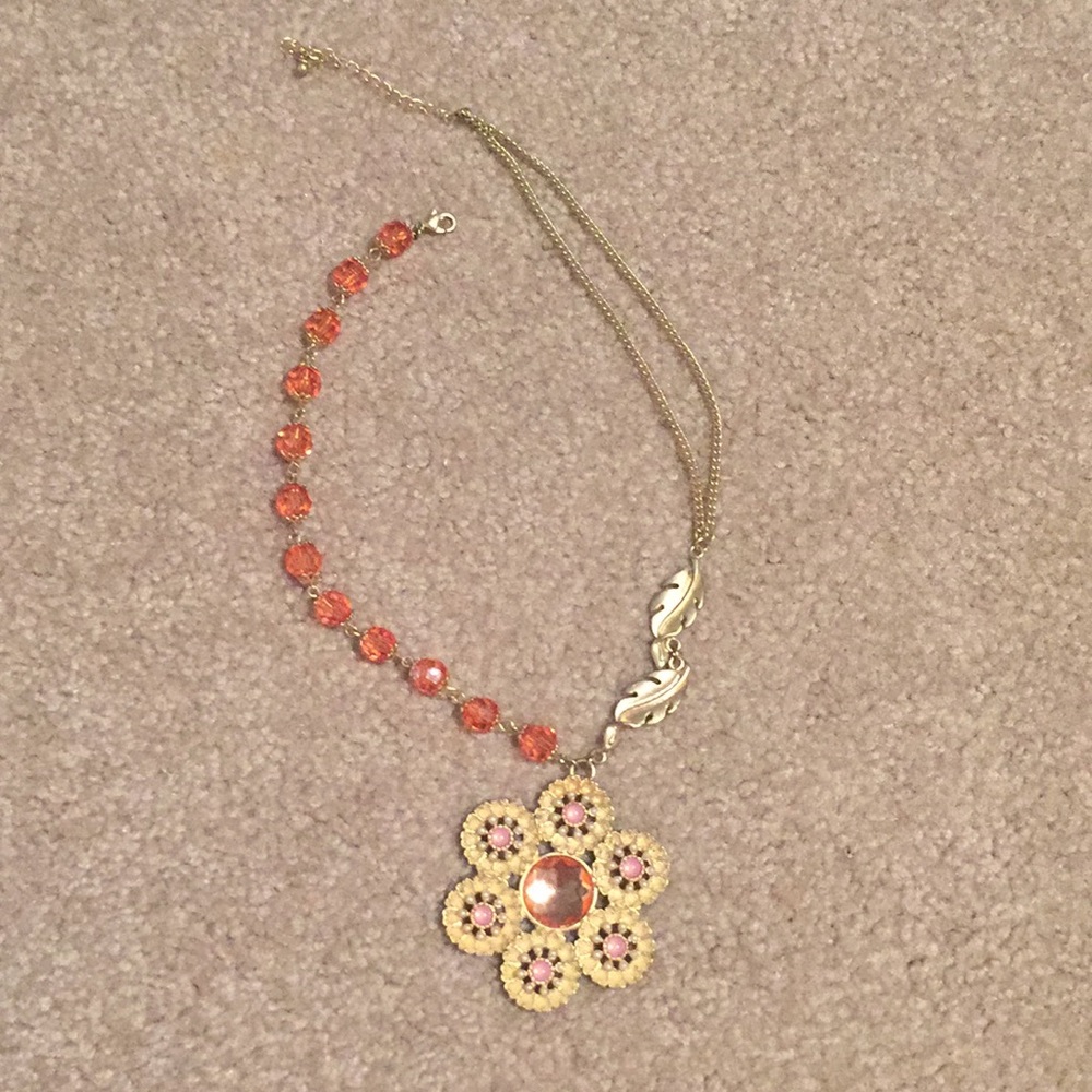 Flower necklace